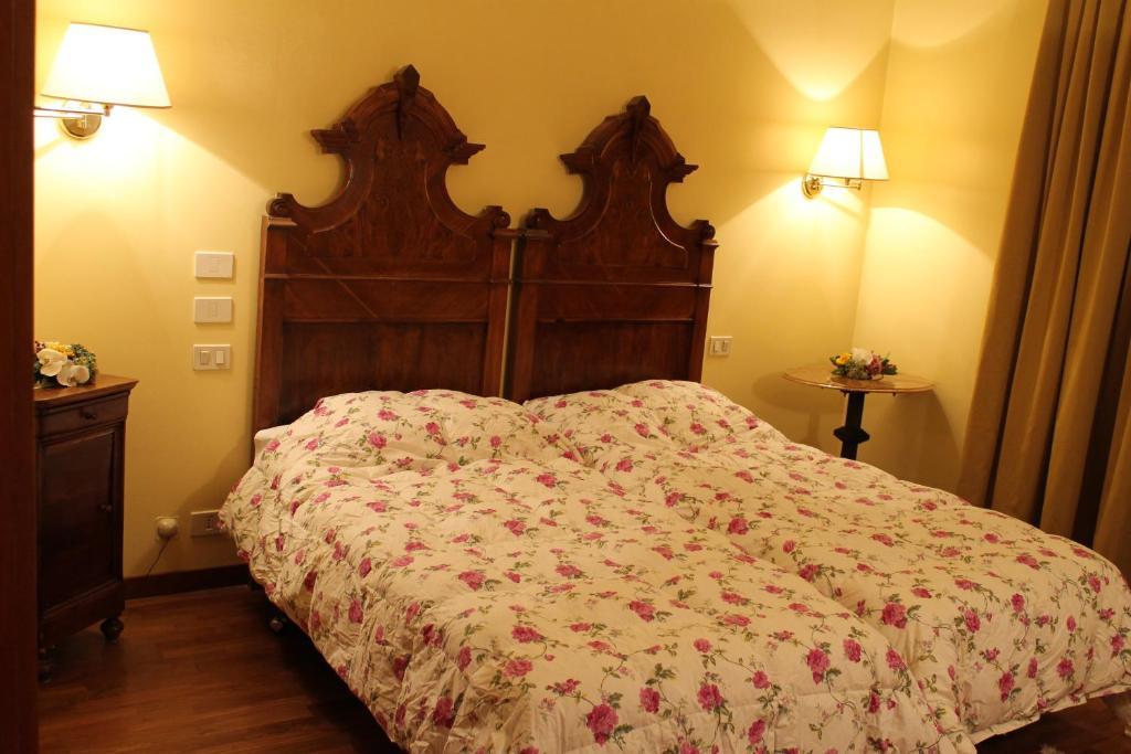 Villa Belvedere 1849 Misano di Gera d'Adda Bilik gambar
